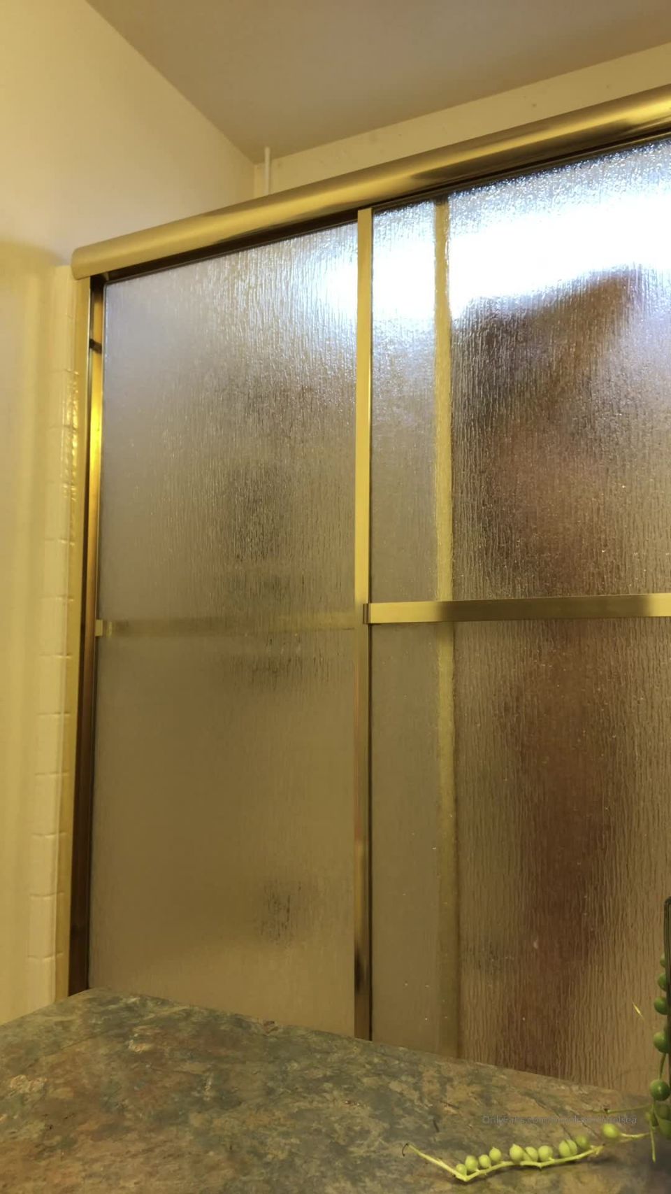 video en línea 26 arco hacia abajo2chelsea 14-12-2019 2 min ducha teater clip - dominación - femdom porno casi dominación femenina