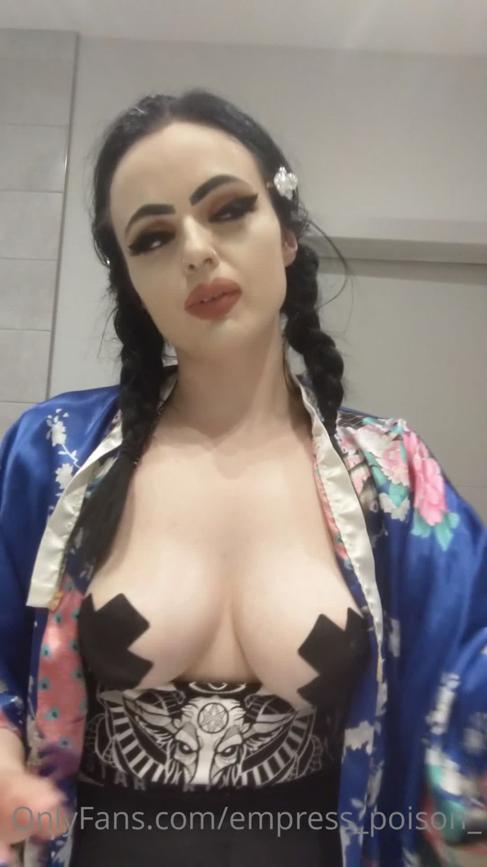 Empress Poison () Empresspoison - interactive sissy task one empress wants to rate your blowjob skills 18-06-2020