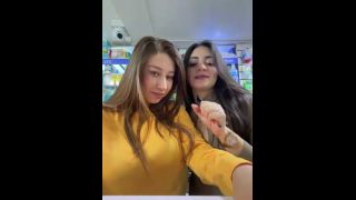 Yui Hatano Asian LULU-227 "Because it's absolutely just rubbing ..." A young hardened girl who is persistent with her intercrural sex in the crotch of a constricted busty aunt. ! It is tightened by a sensitive vagina that makes convulsions alive and cum shot many times in