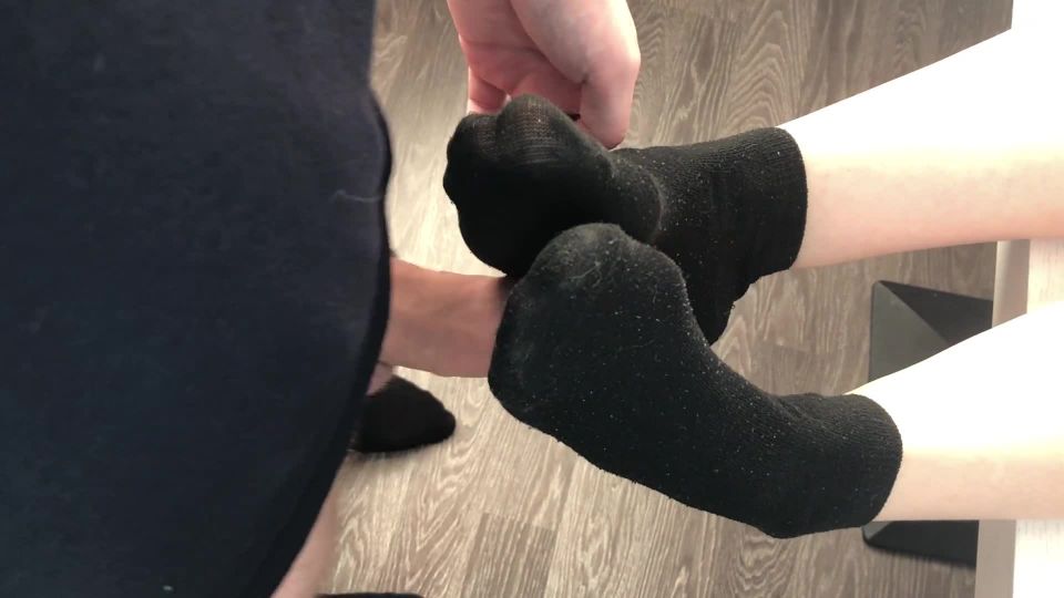 fuck teen girl black socks after job, foojob & socksjob black socks cum _[lovely-femdom - best femdom porn 2022]