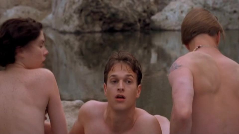 Lara Flynn Boyle, Katherine Kousi – Threesome (1994) HD 720p - (Celebrity porn)