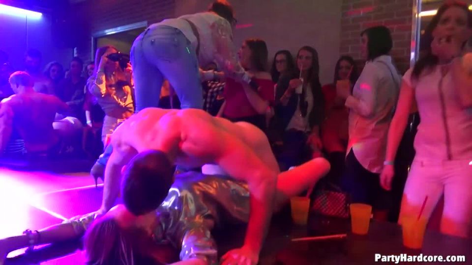 Porno tubo Parte Hardcore Loco Se Locó Vol. 40 Parte 1 — Cam 1