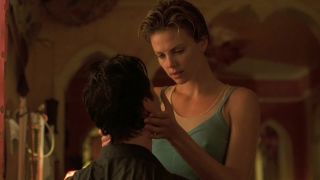 Charlize Theron – Sweet November (2001) HD 720p!!!