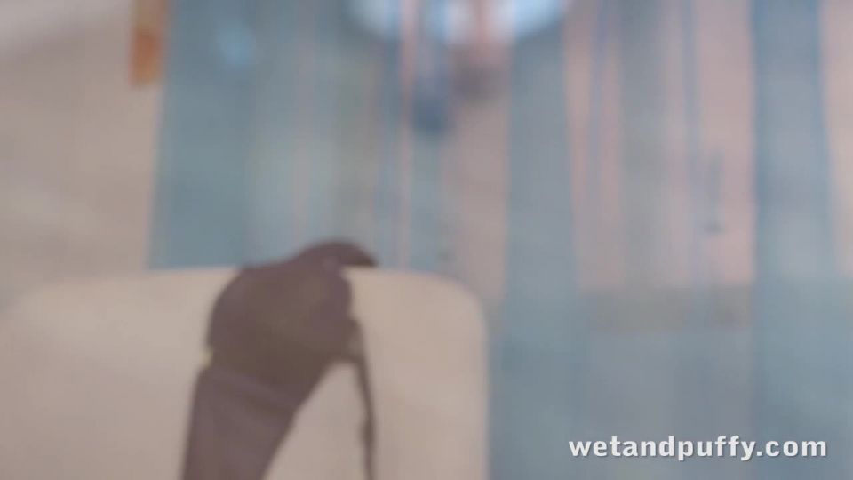 free video 10 fetish examples Oiled Up To Play, blue eyes on muscle