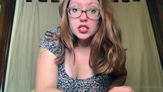 Onlyfans - Astrea Noir - astreanoirYou dont actually want to know what I think of your tiny cock do you I sure hope youre - 21-08-2020