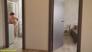 Milf Nadin Keddo - Chubby mom alone at home - Redhead