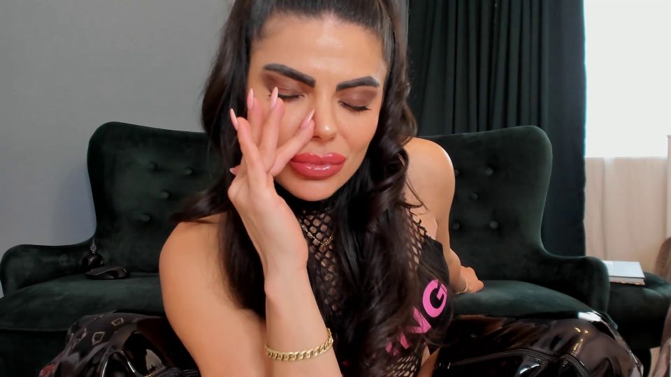 Domdeluxury Warning Oxygen Level Is Low (Femdom porn)