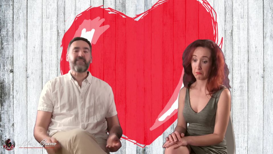 [Amateur] Caught fucking after first dates show on Valentine's Day (Risky public sex)