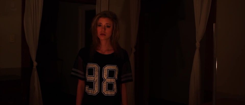 Natalie Heslop, Sienna Stass - I, Portrait (2021) HD 1080p - [Celebrity porn]