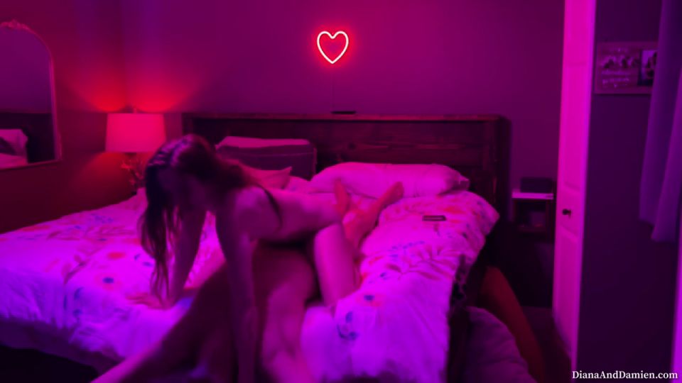 Damien Soft - #178 Pareja real, sexo íntimo en su cama