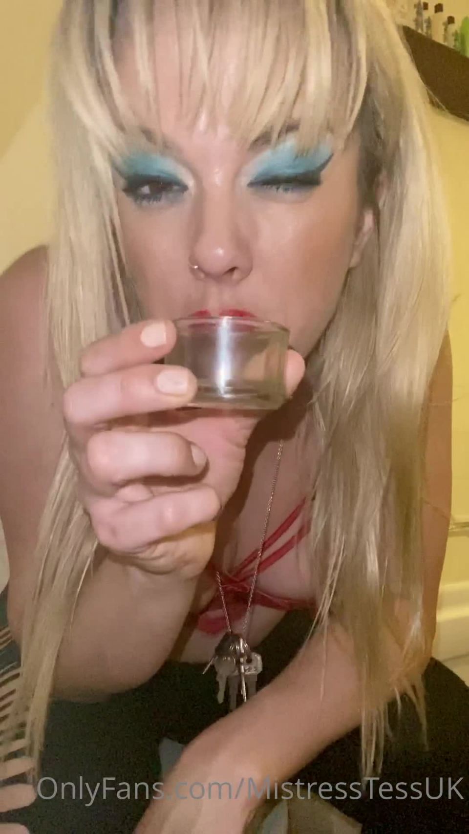 Onlyfans - Mistress Tess - mistress tess1 - mistresstessdrip drip drip who needs lube eh  min POV video Spitfetish - 27-05-2020