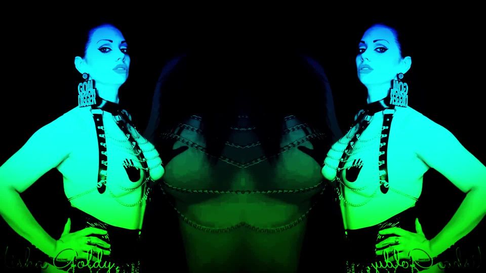 adulto xxx clip 11 La fiebre dorada – Me hacen mucho poderoso con su esperma! Imbécil para el súcubo de sus pesadillas – Señora Misha Goldy – rusa belleza, femdom tetas grandes en fetiche porno