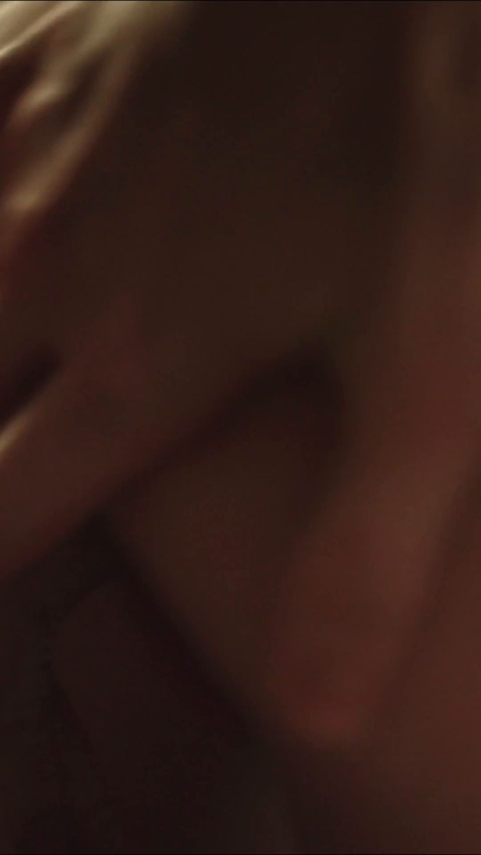 Karneli Bandi - Chica ramera cabalgando polla grande y consiguiendo corrida en el culo 1080P - Cowgirl montar