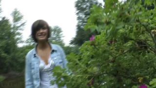 Exciting public fuck in a park