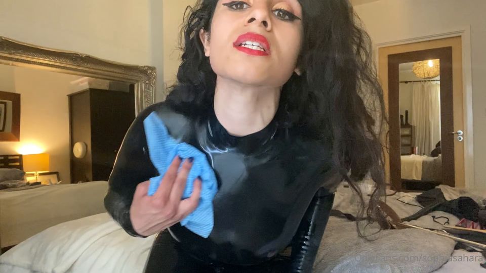 Mistress Sophia Sahara - Little latex clip I made before My catsuit rip... - Cei