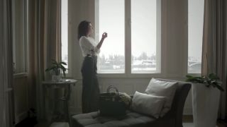 Frolicme - Karol Lilian & Celine Noiret - Voyeur - Película erótica del Voyeur de pareja traviesa