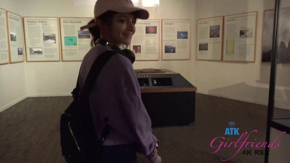 clip 44 ATKGirlfriends presents Lola Fae in Virtual Vacation Hawaii 3_15 | handjob and footjob | handjob porn feet crush fetish