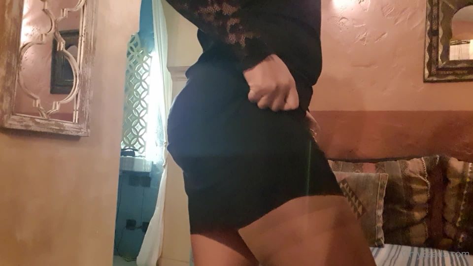 Onlyfans - Ezada Sinn - ezada - ezadaEsto es lo que voy a llevar esta noche en el restaurante - 28-10-2021