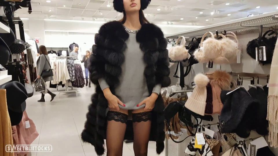 Video Hot Babe Shows Her Pussy,Ass In The Store Sweetbuttocks 1080p...