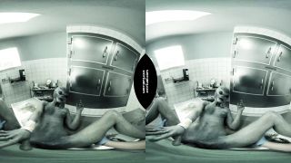  Xvirtual presents Sara Kay – Roswell UFO (MP4, UltraHD/2K, 3840×1920) | virtual reality | 3d porn 