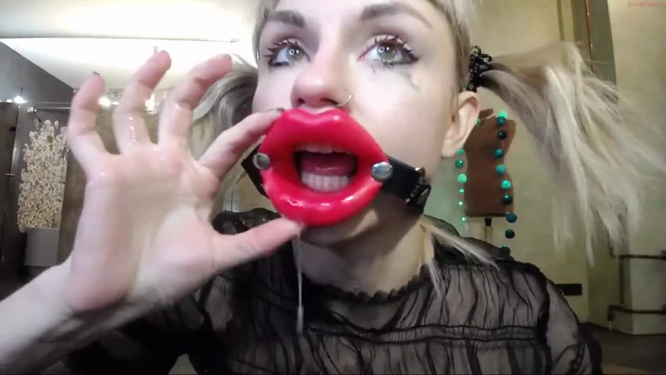 7674 RED LIPPSTICK MASK BDSM RED LIPPS spanking 
