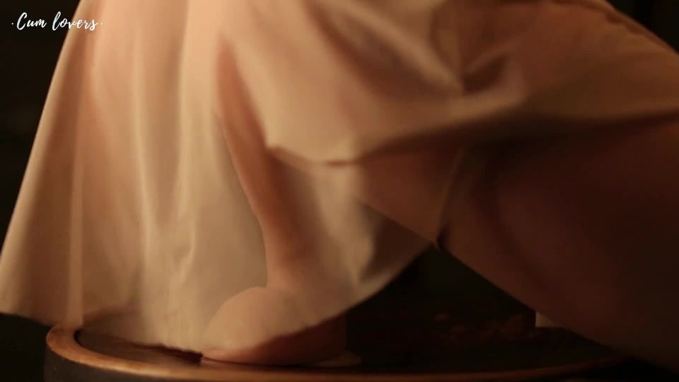 Rubia caliente con perfecto rosa Coño cabalga un gran dildo - Pornhub, amantes de la esperma (FullHD 2021)