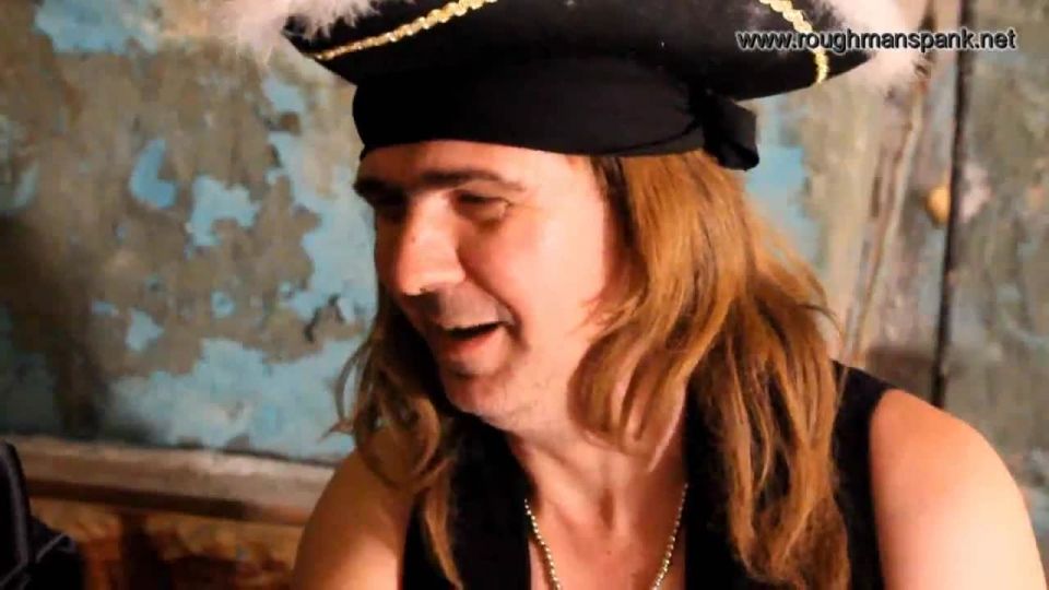 RoughManRedes de spank RoughManSpank 2016 piratas12-1