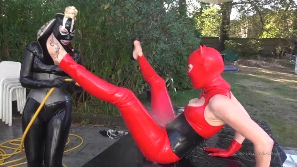 UKCuteGirl () Ukcutegirl - zoe page getting me soaking wet in latex for fetisheyescom 15-11-2019