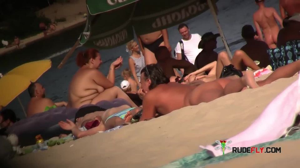 Ahi van otras fotitos nudistas, chicas mandarme algunas vosotras, besos  6
