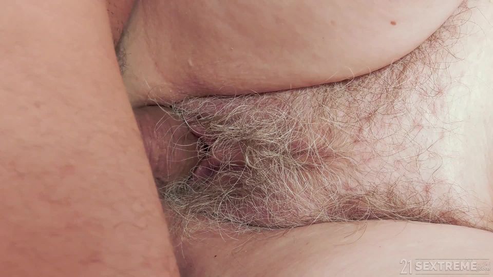 online video porno 9 Norma B - 80 Años de Edad, Todavía A Diva [Full HD 1,29 GB] Fetiche  femdom porno femdom anal tortura