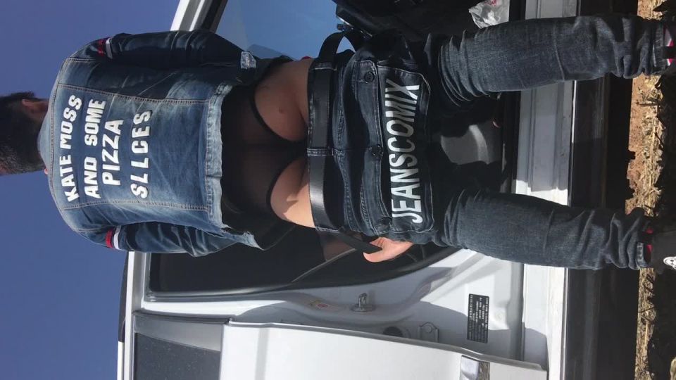 Sexo en el coche (Porno de sexo)