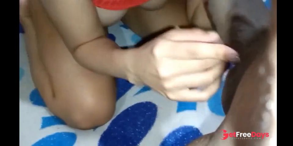 18-year-old Colombian model fucking while talking on the phone with her husband