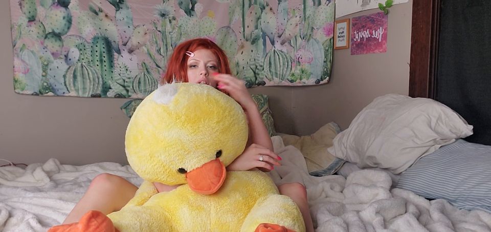 Anya Ivanovna - nya ivanovna practicing scissorholds on plushie