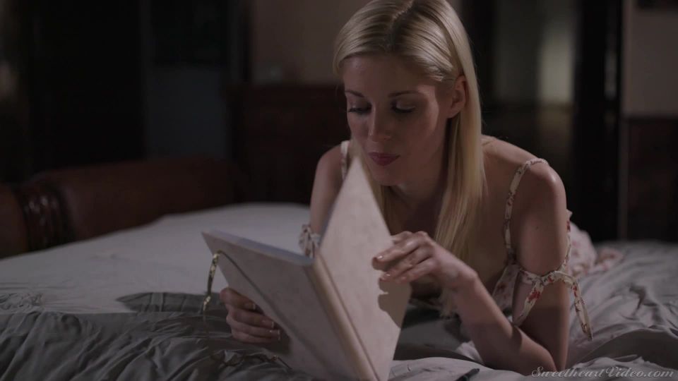 Charlotte Stokely & Ella Reese  Dear Diary