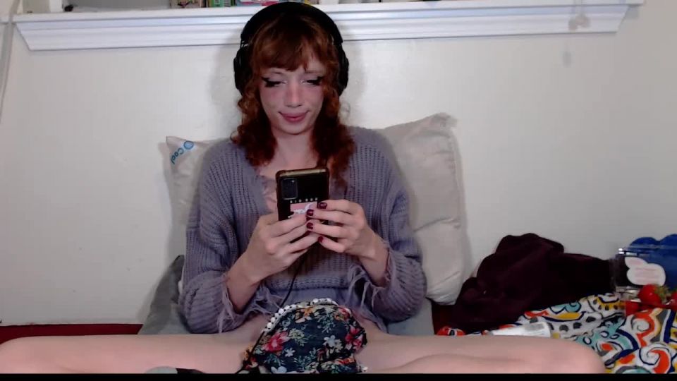 Shemale Webcams Video for August 04, 2022 – 14 Shemale!