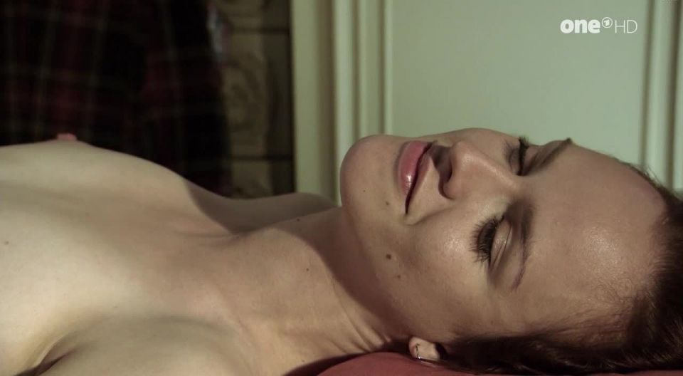 Cosima Viola – Lindenstrasse e1400 (2012) HD 720p!!!