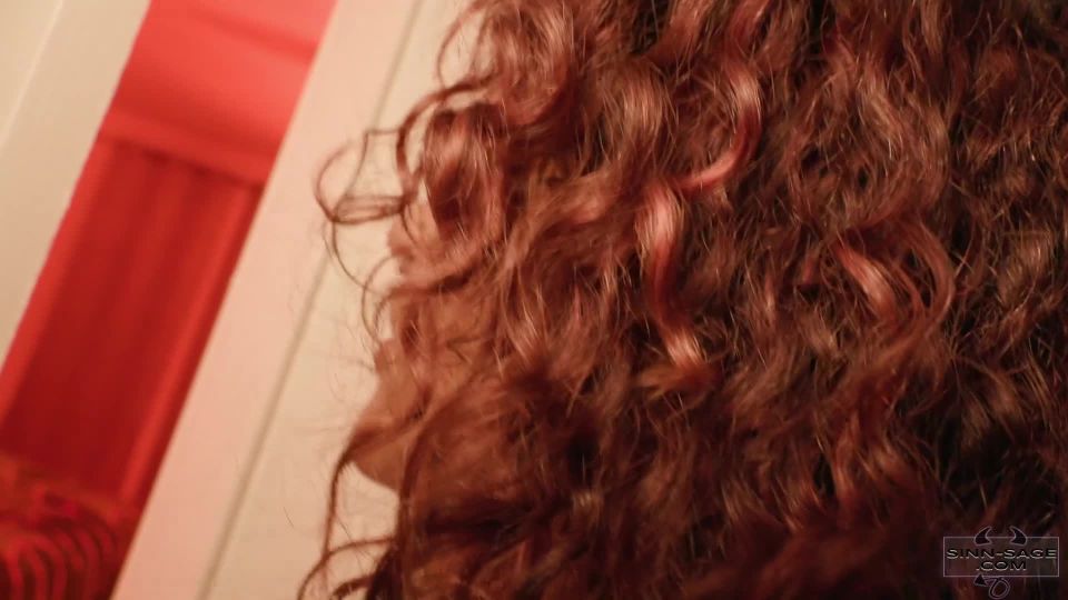 Sinn Sage & Daisy Ducati - A Normal Night At The Club - Lesbians