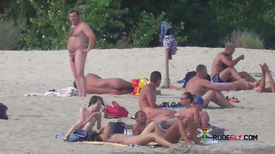 Nudist beach- happy girls  4