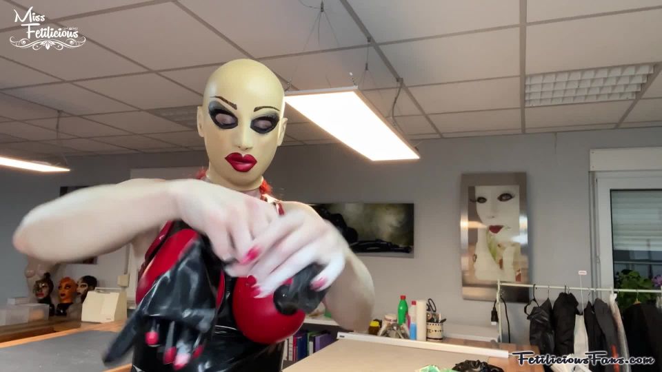 FetiliciousFans SiteRipPt 1Bea Miersch Shooting 2020 (Part 1)