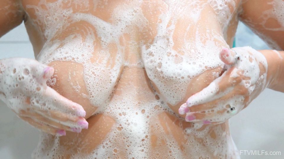 FTVMilfs presents Indica – The Teen Milf 2 – Cream For The Kitty 11 – 22.09.2020 Mature!