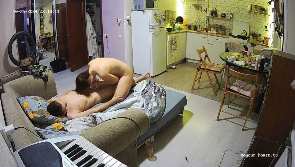 Rachel And Ross Couch Fun, 26.10.2024 - Amateur