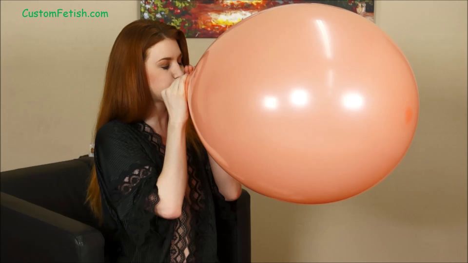 Custom Fetish - Emily s First Blow to P - Fetish