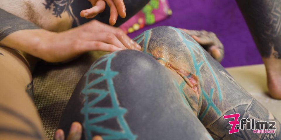 7 - Filmz - Alt adolescente bekommt ihren arsch gefistet Anuskatzz 1080P - Mdh