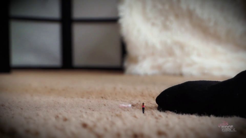 gratis porno video 44 pies fetichismo sitios fetiche porno  Bratty Foot Girls – Sunshine Tampa, Luna y Ella Chaplinn – Demasiado poco demasiado tarde Sfx  charla sucia