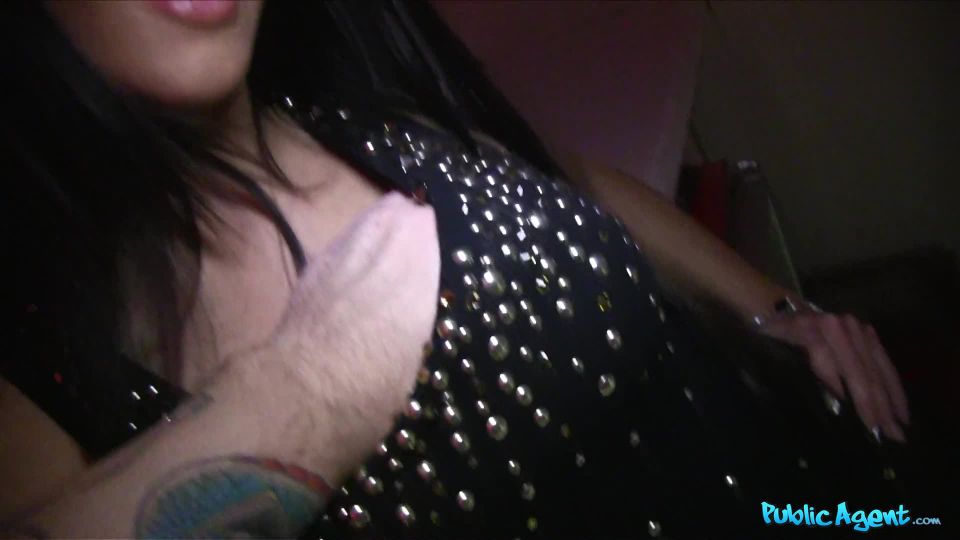 Nia Black - Sex Casting