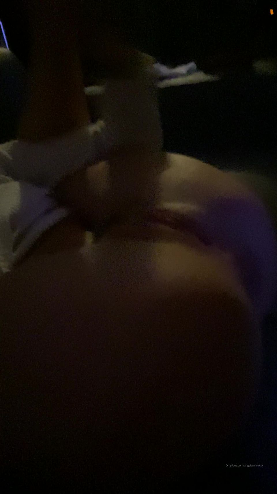 Onlyfans - Angel Emily - angelemilyxxxx - angelemilyxxxxFooting Party Yo estaba tan jodidamente caliente - 02-01-2020