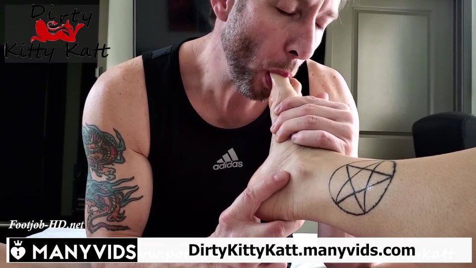 online adult video 21 vagina fetish Girl Gets Foot Worship & Footjob – DirtyKittyKatt, barefoot footjob on fetish porn