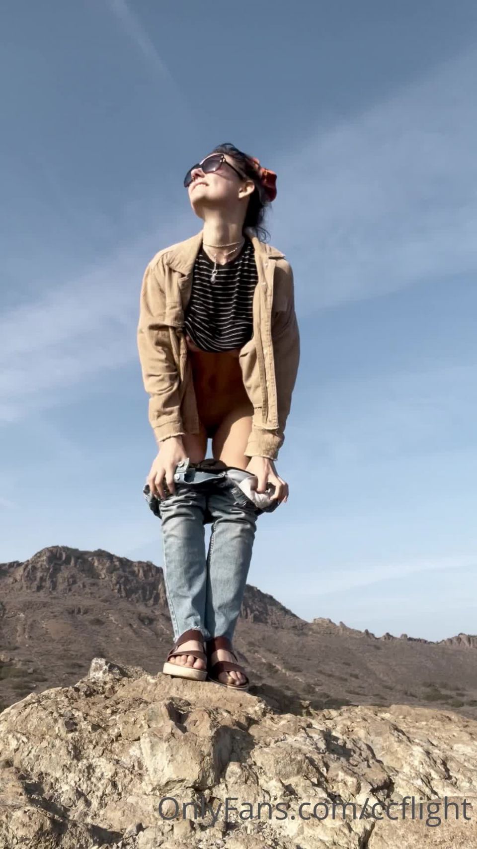 CC Flight () Ccflight - warning this video will cause an undisclosed amount of happiness for the viewer viewer d 19-11-2021