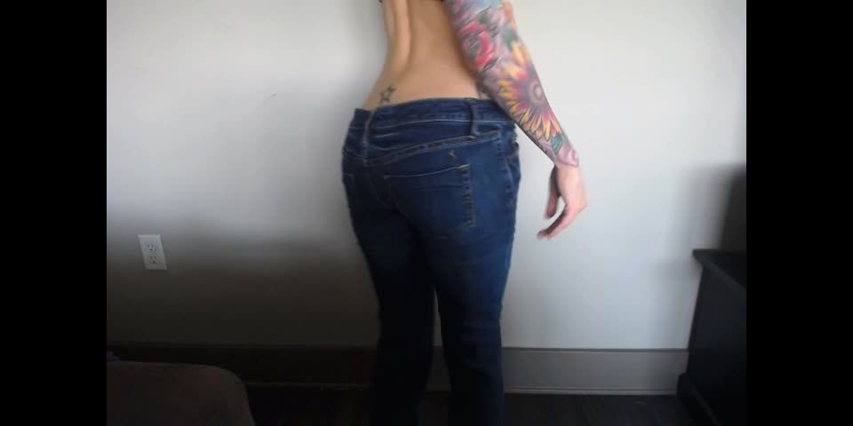 ReedandKelly – Jeans Booty Worship, body cast fetish on big ass porn 