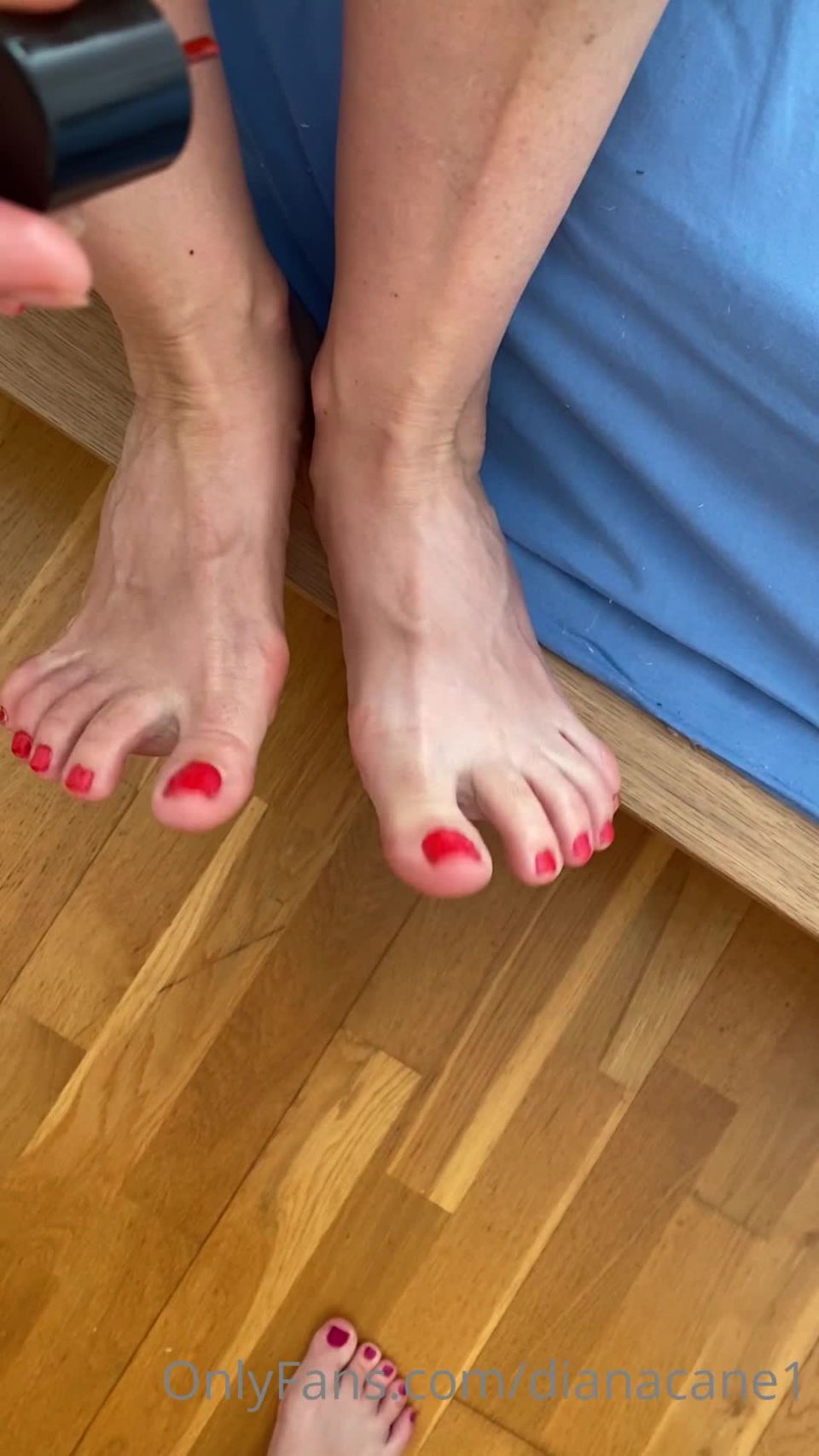 porn video 1 dianacane 16-09-2020 My mom paint her toes in RED like, lesbian pantyhose foot fetish on feet porn 